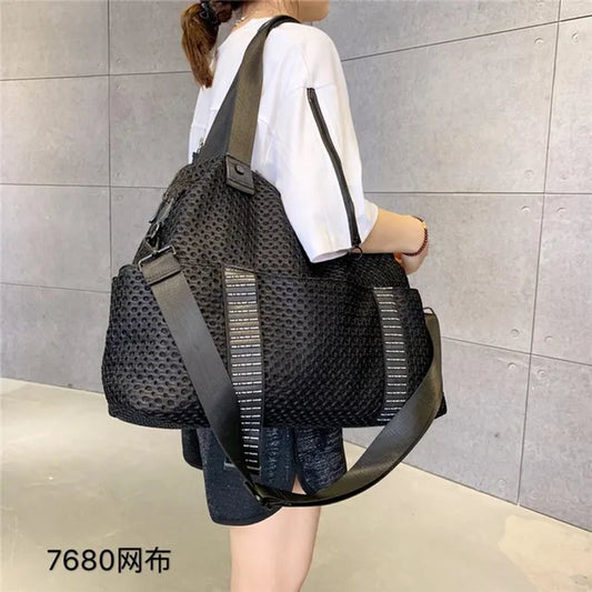 Women'S Big Travel Bags Black Large Capacity Handbags for Female Travel Totes One-Shoulder Handbag Nylon Weekend Bag New