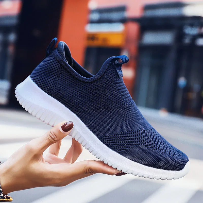 2020 Cheapest Men Casual Shoes Men Sneakers Summer Running Shoes for Men Lightweight Mesh Shoes Breathable Men'S Sneakers 38-48